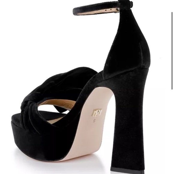 Badgley Mischka Zoelle Ankle Strap Bow Platform High Heel Sandals Size 11 - Picture 2 of 8